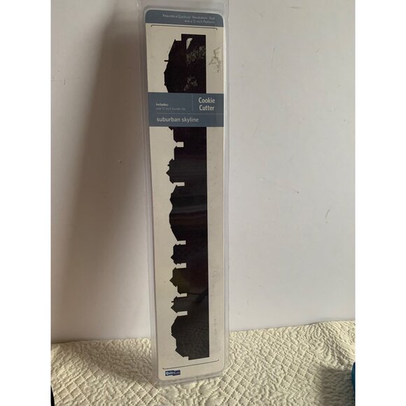 QuicKutz Die Suburban Skyline Border Die Cookie Cutter Emboss - Picture 9 of 16